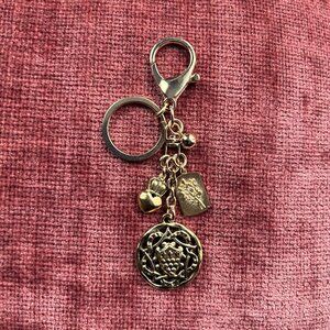 New NOBLE HEART Bag Charm Gold Tone 🛡️💕